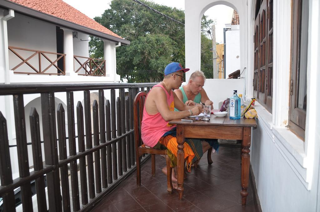 Thenu Rest Guest House Galle Exterior foto