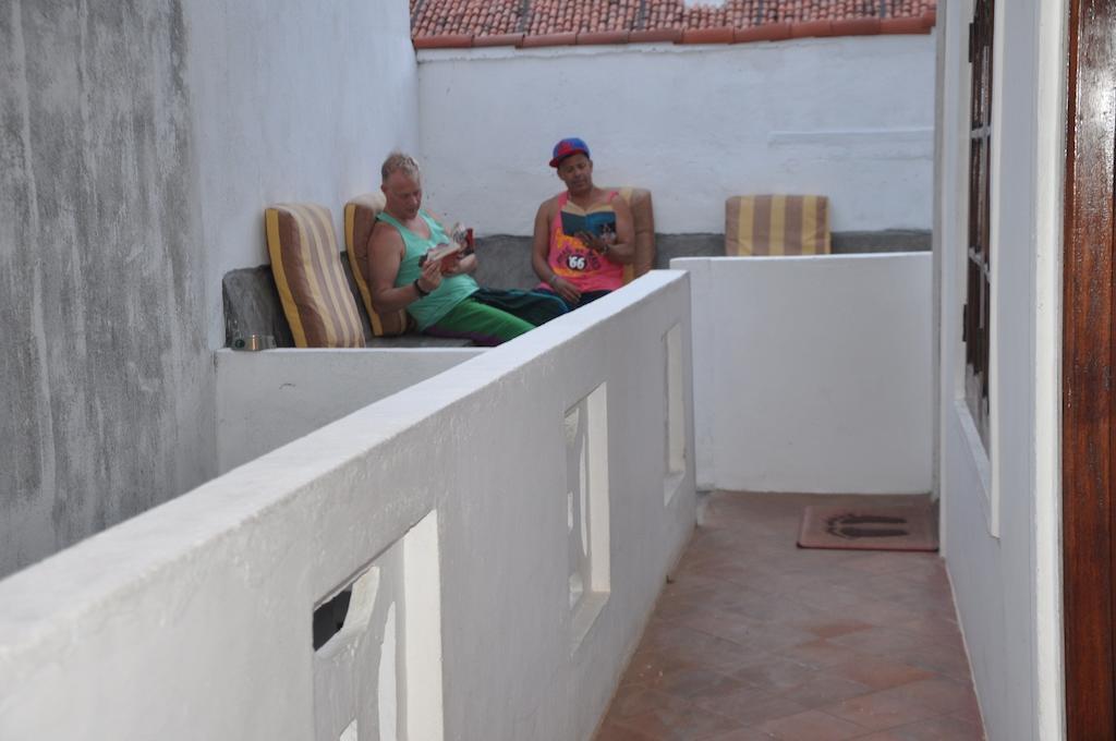 Thenu Rest Guest House Galle Exterior foto